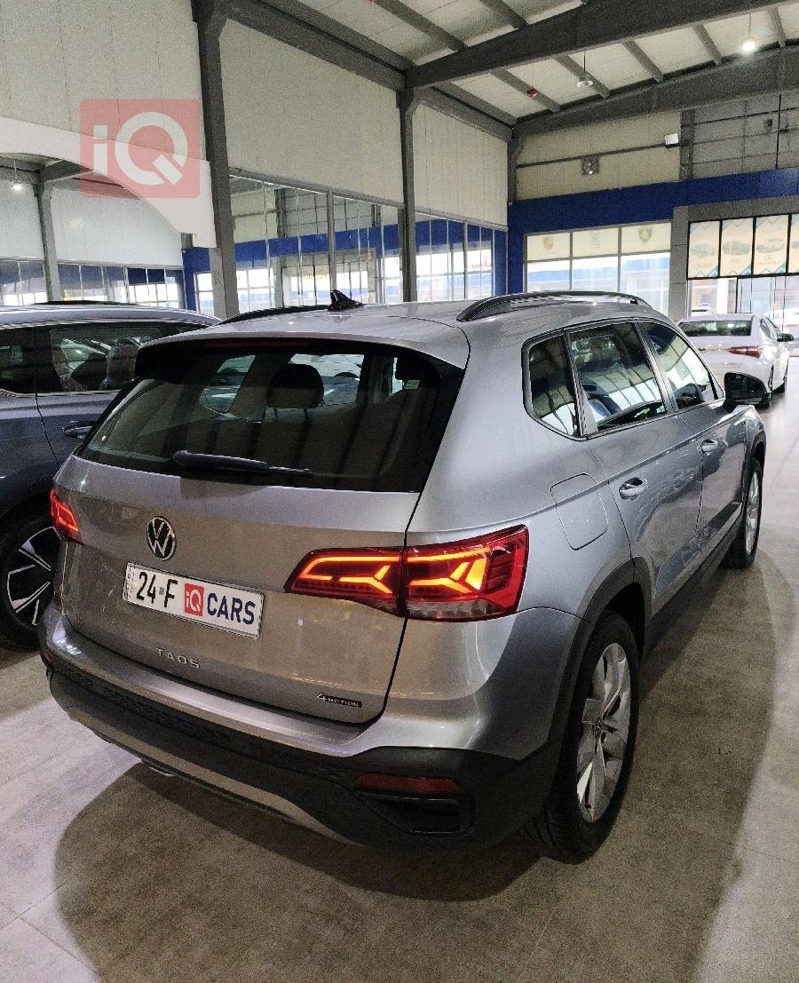 فولكسفاغن تاوس